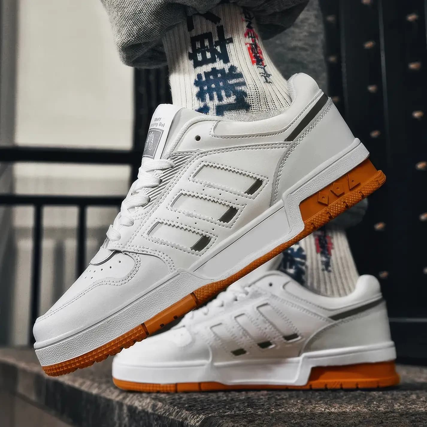 By Retro Edge Court Sneakers