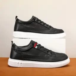 By Accento Urban Sneakers